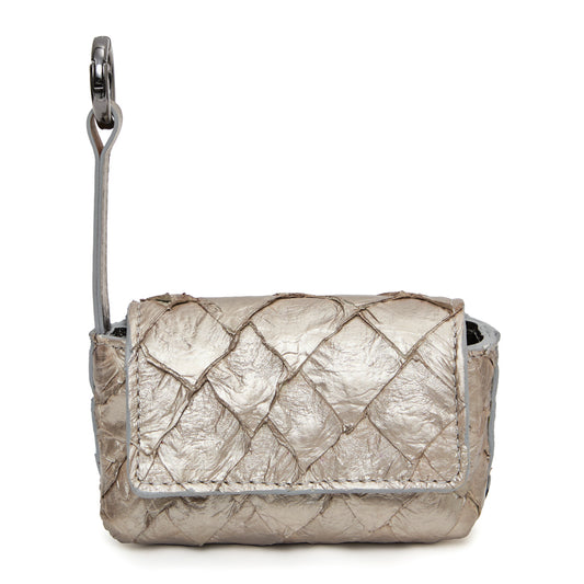 Ladedê - Mini Estojo em Couro de Pirarucu Prata