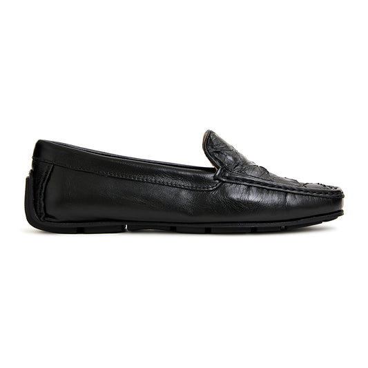 Mocassim Arumã feminino em couro com pala de pirarucu na cor Preto