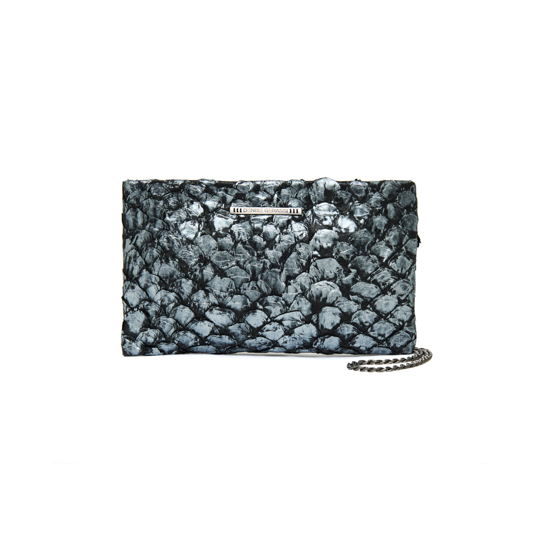 NEW AQUIRA - Maxi clutch in pirarucu leather. Comes with chain strap