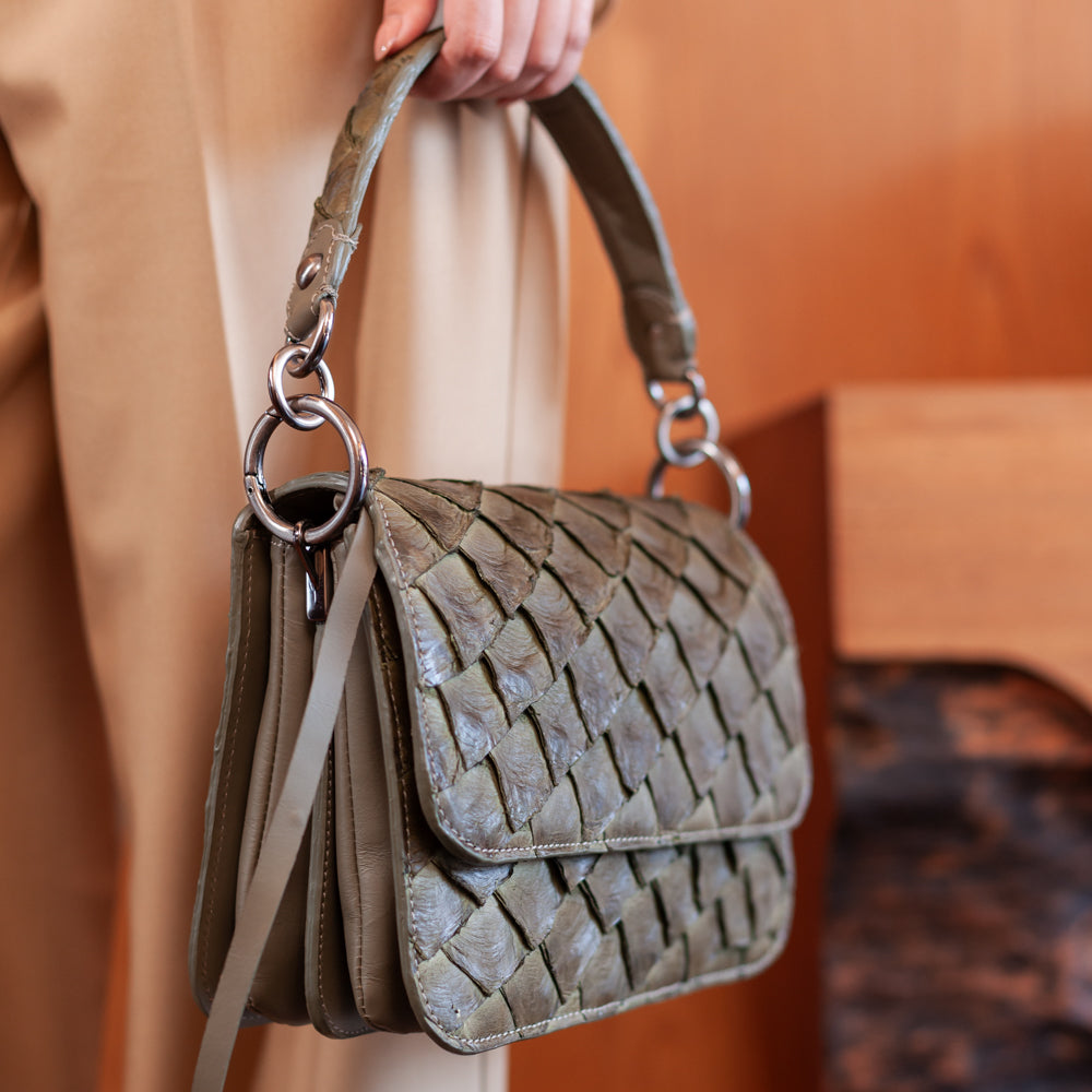 Aritana - Bag / Cross section in pirarucu leather