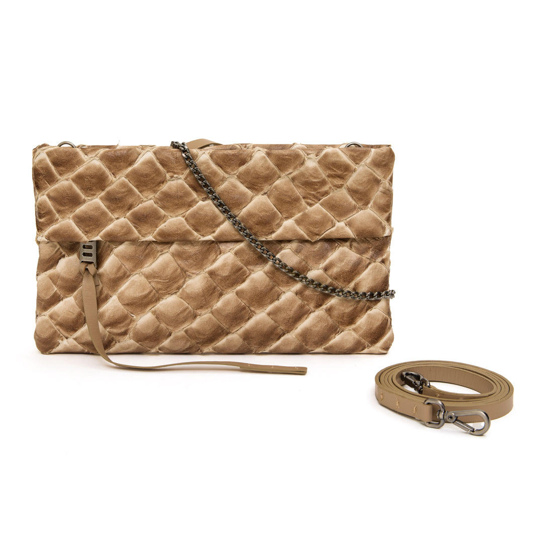 Aquira Mini - Mini Clutch em couro de pirarucu - Cappuccino