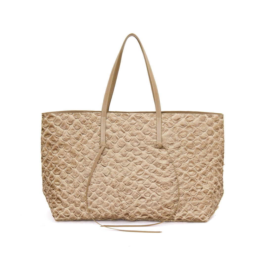 Cobé - Shopper em couro de pirarucu Cappuccino