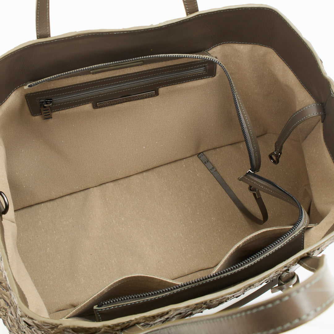 Cobé - Shopper em couro de pirarucu Oliva