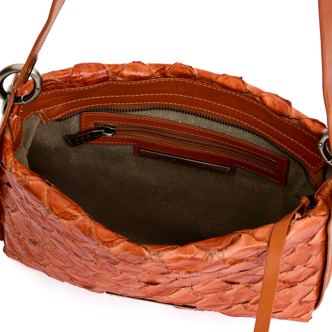 Aimara - Handbag em couro de pirarucu Telha