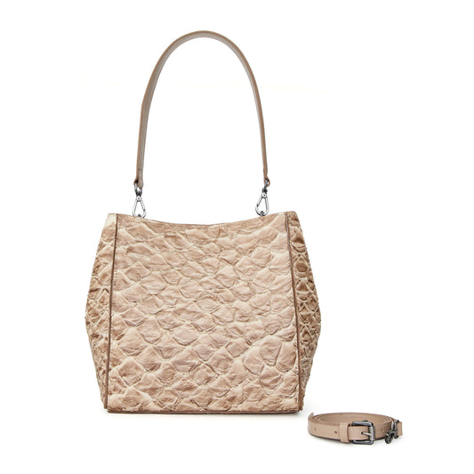 Suyane - Bolsa Tiracolo Transversal em Couro de Pirarucu Cappuccino