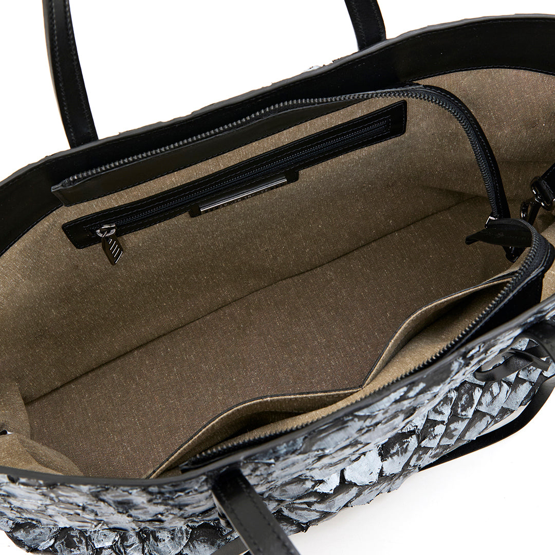 Bolsa Cobé M Preto com Prata - foto 5