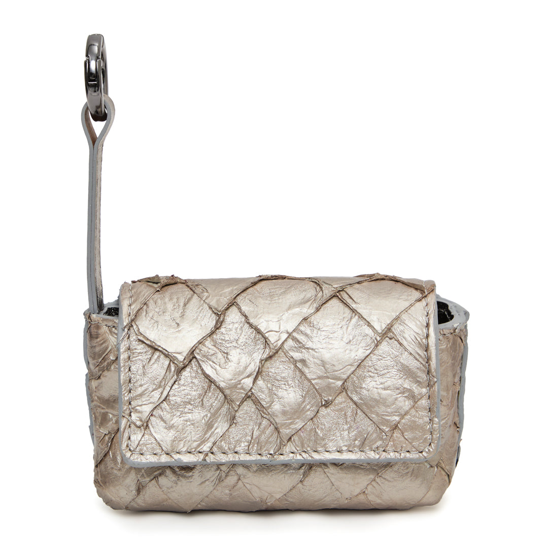 Ladedê - Mini Estojo em Couro de Pirarucu Prata