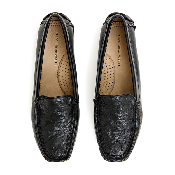 Mocassim Arumã feminino em couro com pala de pirarucu na cor Preto