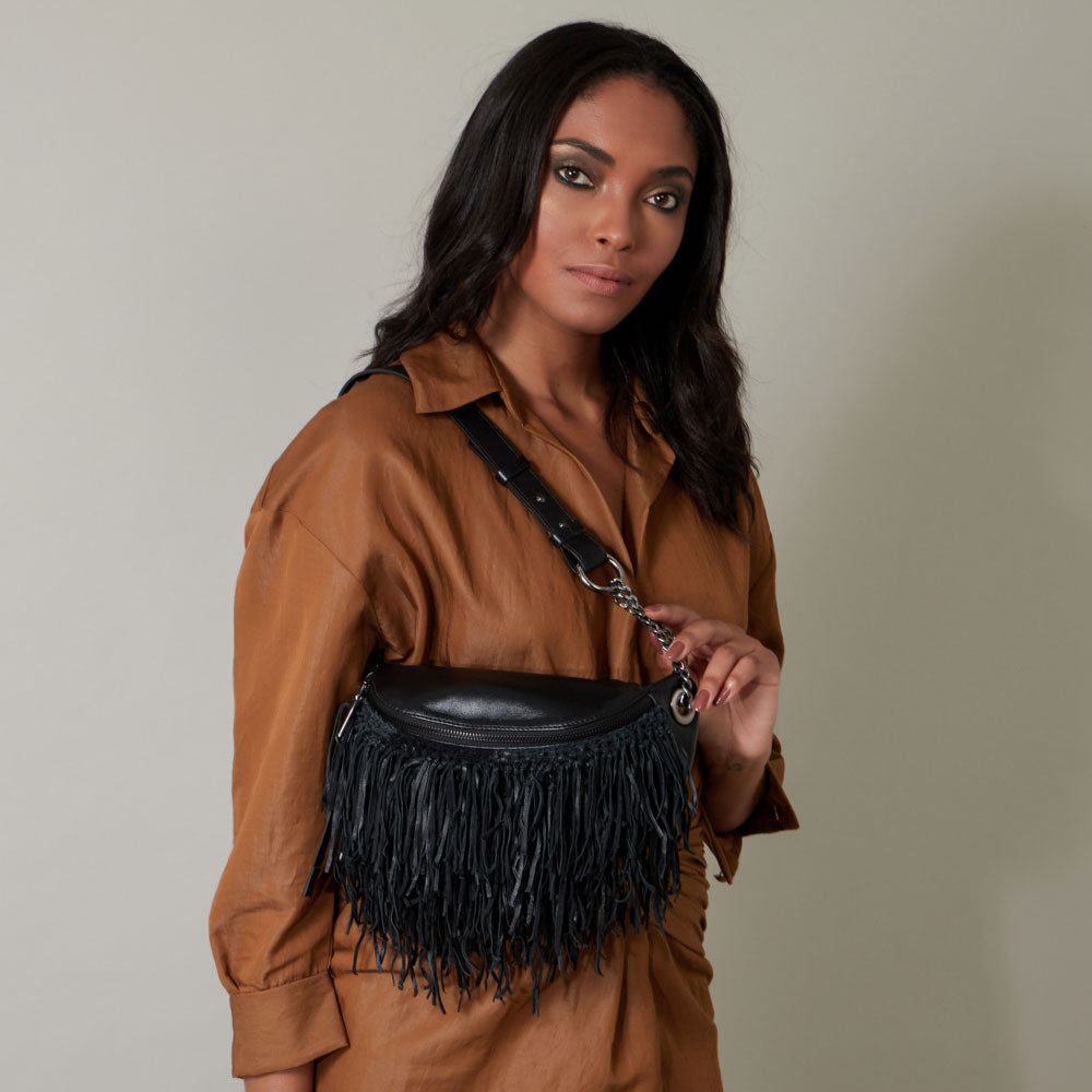 INDIRA - Leather pouch bag with braided fringe front